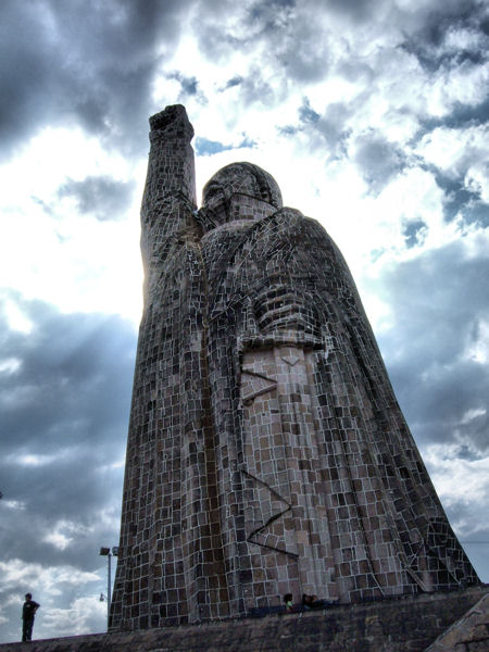 Foto 3. La estatua de Morelos